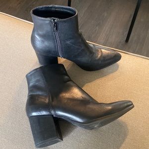 Aldo black leather booties